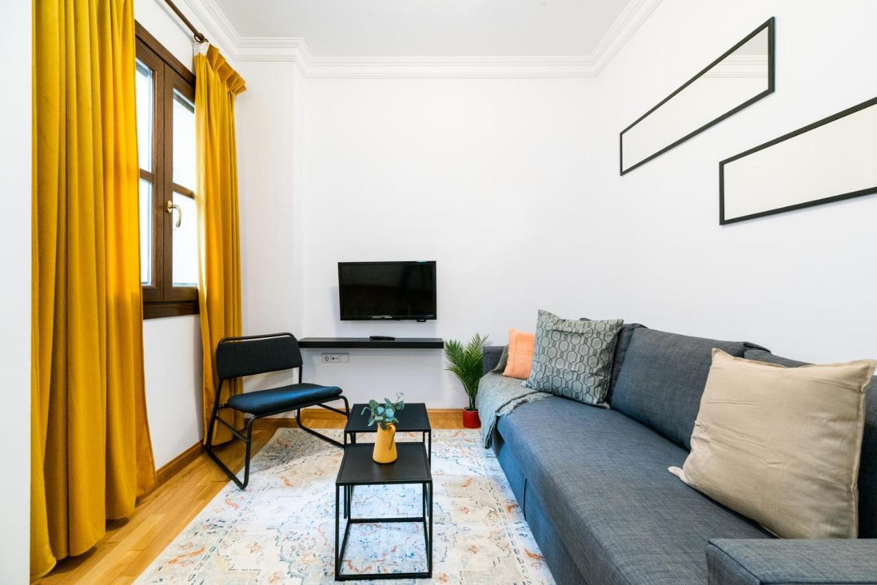 Piso Junto A Mercado De San Agustin Y Catedral En غرناطة المظهر الخارجي الصورة